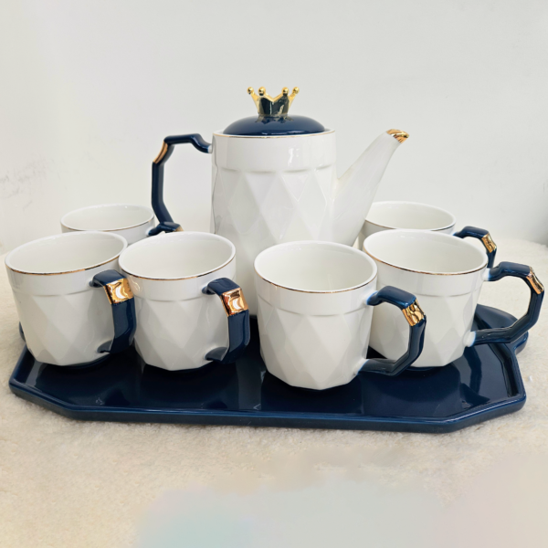 SET CHAROL 6 TAZAS Y JARRA AZUL CON BLANCO