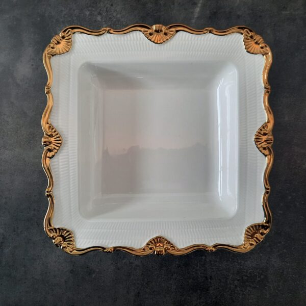 PLATO CUADRADO BLANCO DORADO 8 - Imagen 4