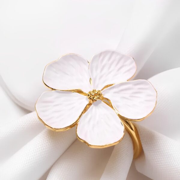 ANILLO SERVILLETA FLOR BLANCA